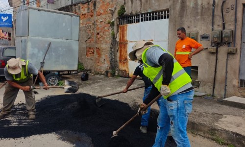 Barra do Piraí: Tapa-buracos avança na Califórnia